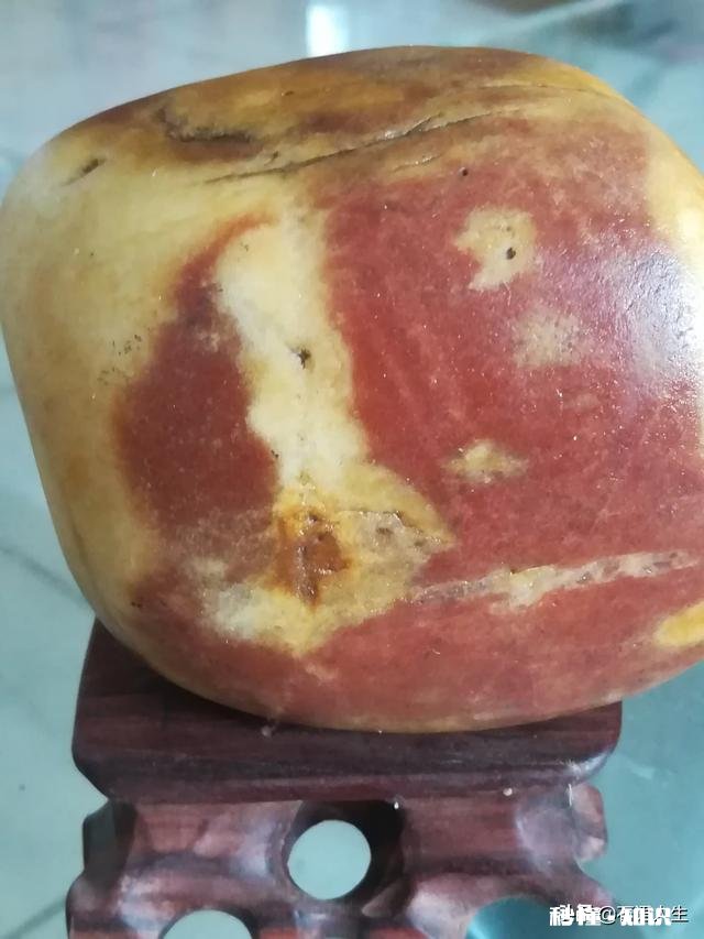 大家怎么看我捡的这款奇石《小鸡出壳》，来评评吧