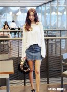 夏天宽松上衣怎么搭配裤子