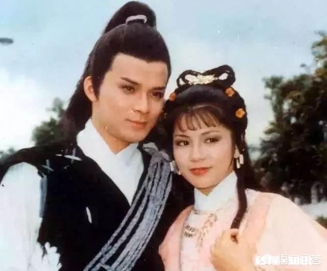 为什么有人说郭靖、黄蓉不交给自己的女儿郭襄《九阴真经》的秘籍，反而要放到刀剑里呢