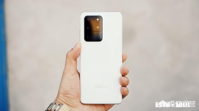 买手机时你会看中手机颜值吗