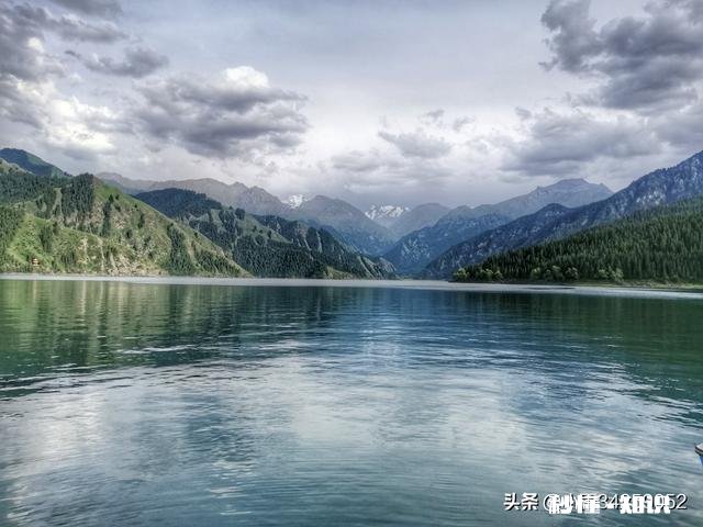 可以介绍一下拖挂房车吗