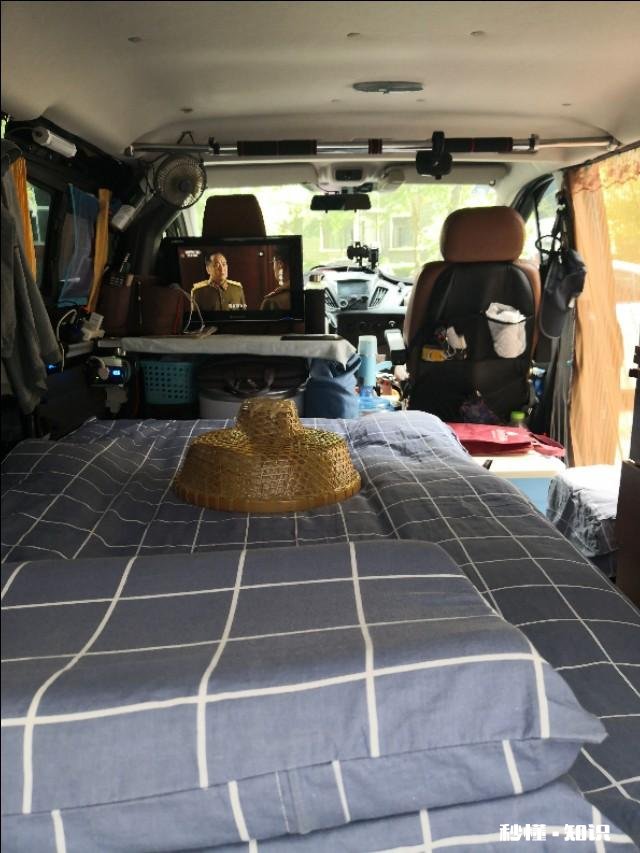 可以介绍一下拖挂房车吗