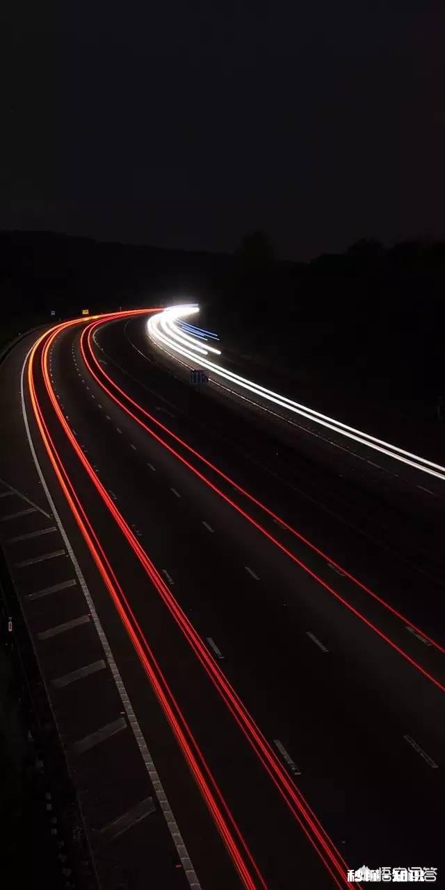 黑色手机用什么壁纸好看