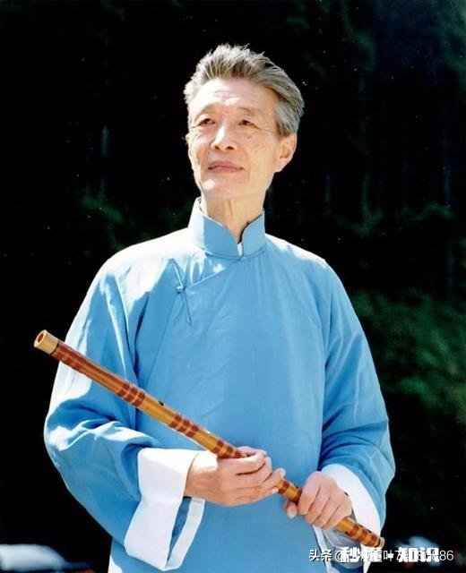 一支竹笛是否可以通过指法转调演奏不同调性的曲子,如果可以那拥有多支不同调的笛子的意义是什么