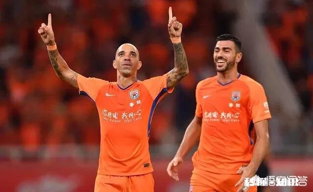 鲁能主场迎战恒大，网络上纷纷献策人员配置与打法，你觉得哪种人员打法最适合打恒大