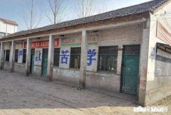 为什么农村的学校学生越来越少而城市的越来越多你认为该怎样解决这一现象