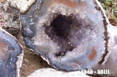 水晶是在水里的吗