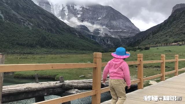 计划11月初去川西自驾游，4天，带两岁小孩，请教攻略