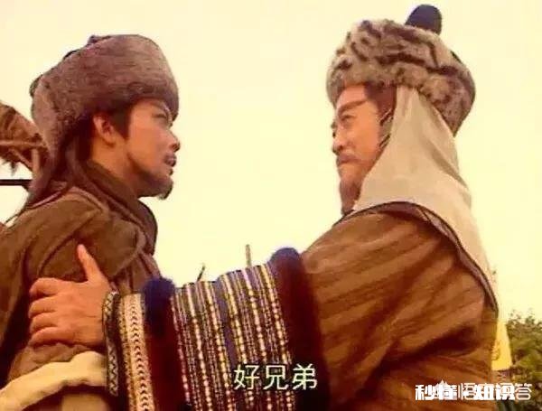 武侠小说《天龙八部》里的乔峰除了自尽还有其他出路吗