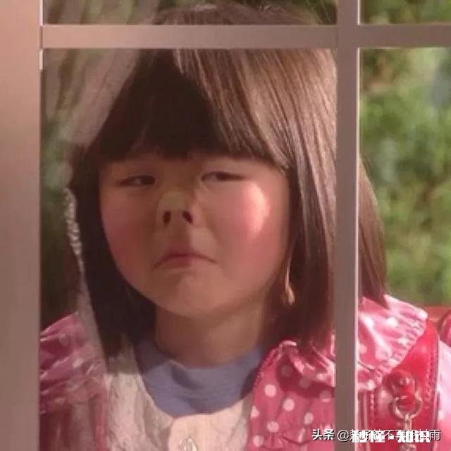 本人女,大学生,觉得综艺做作,不看热门韩剧,无男友,没钱旅行。爱看的书不流行。觉得很孤独,怎么办