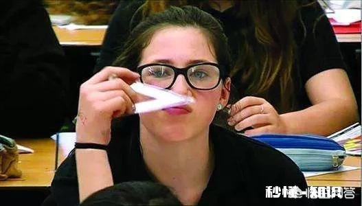 初二男孩儿上课睡觉不写作业，极度叛逆不学习，怎么办