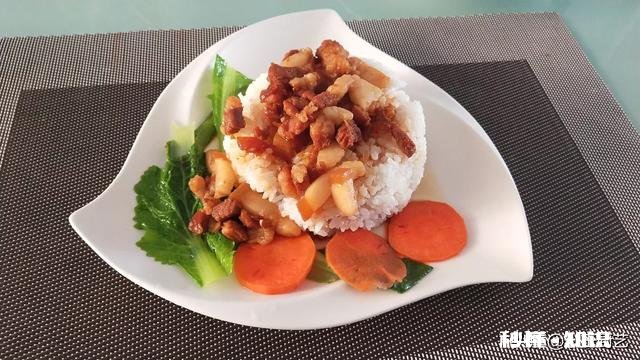 中午饭都能做哪些好吃又简单的饭