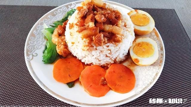 中午饭都能做哪些好吃又简单的饭