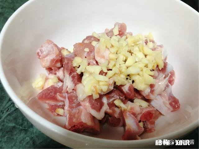 中午饭都能做哪些好吃又简单的饭