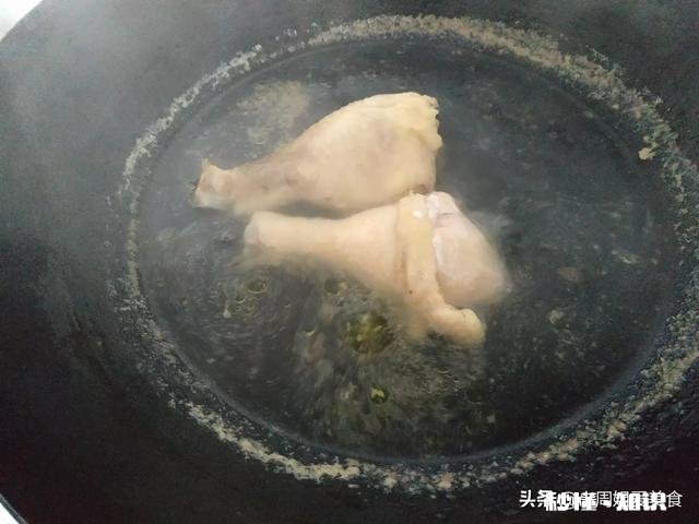 中午饭都能做哪些好吃又简单的饭