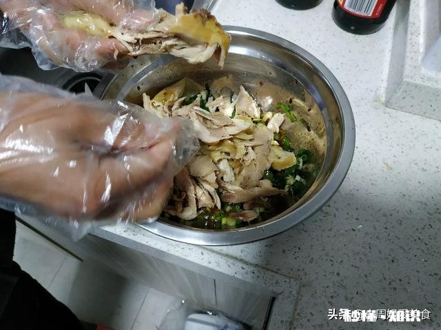 中午饭都能做哪些好吃又简单的饭