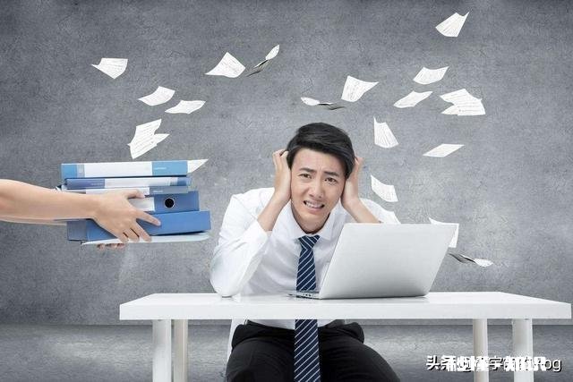 公司因为疫情把你裁了，现在疫情稳定了又把你叫回来，应该回吗