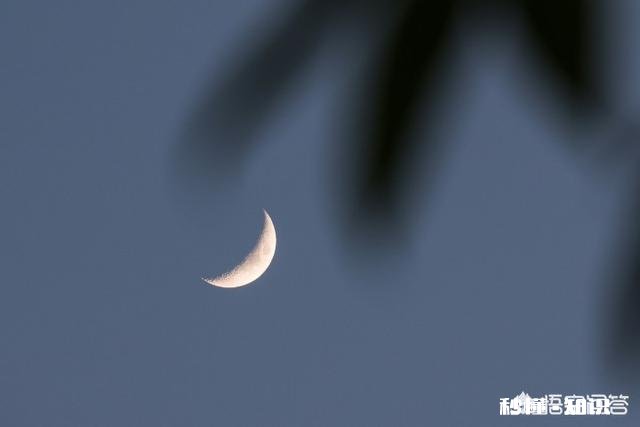 月牙弯弯怎么拍好看