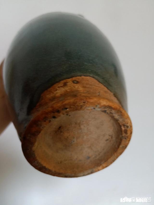 如何鉴赏宋代官窑瓷器