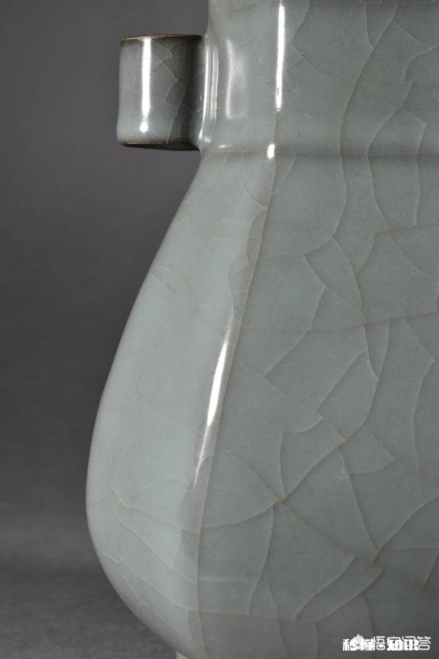 如何鉴赏宋代官窑瓷器