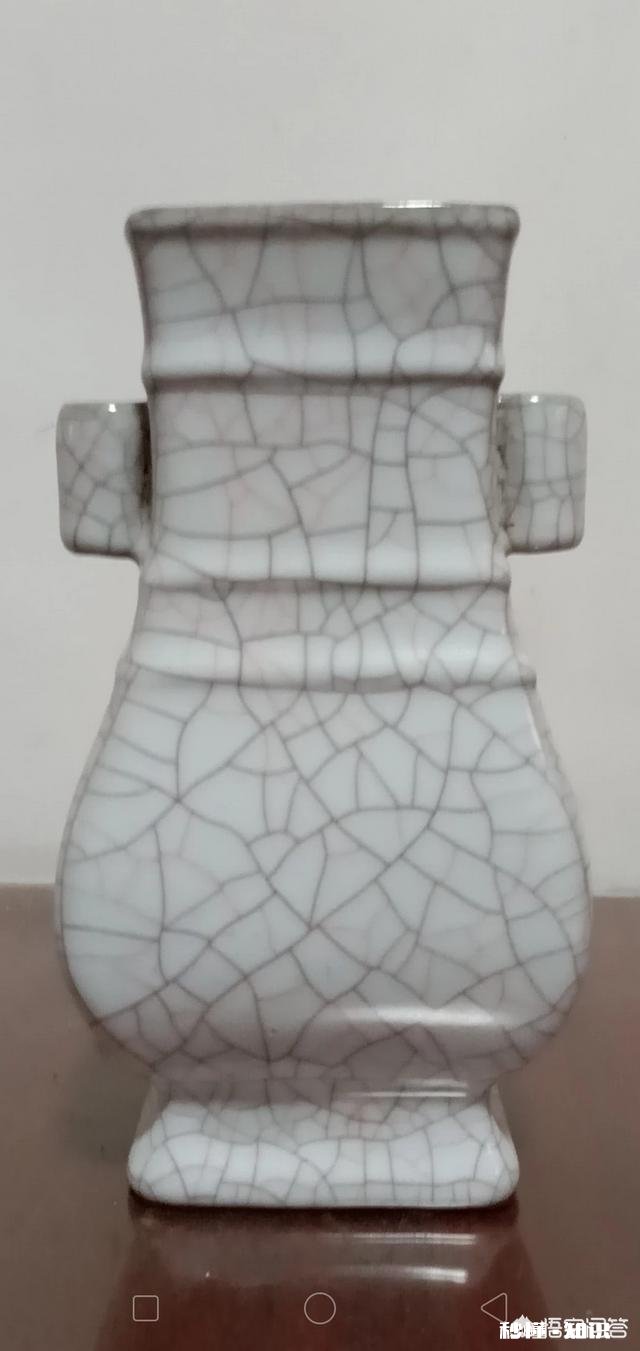 如何鉴赏宋代官窑瓷器