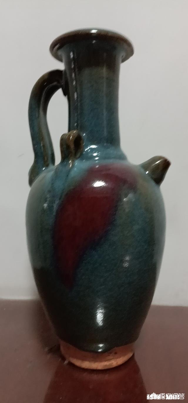 如何鉴赏宋代官窑瓷器