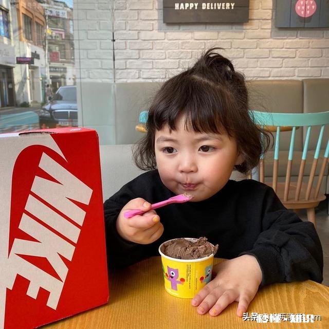 生气不说出来也不承认生气，这样的女生应该怎么哄