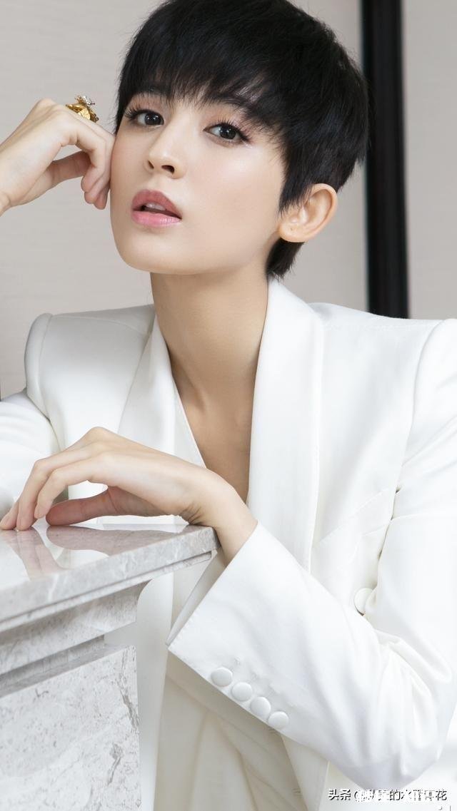 漂亮妻子有漂亮闺蜜，经常串门该如何