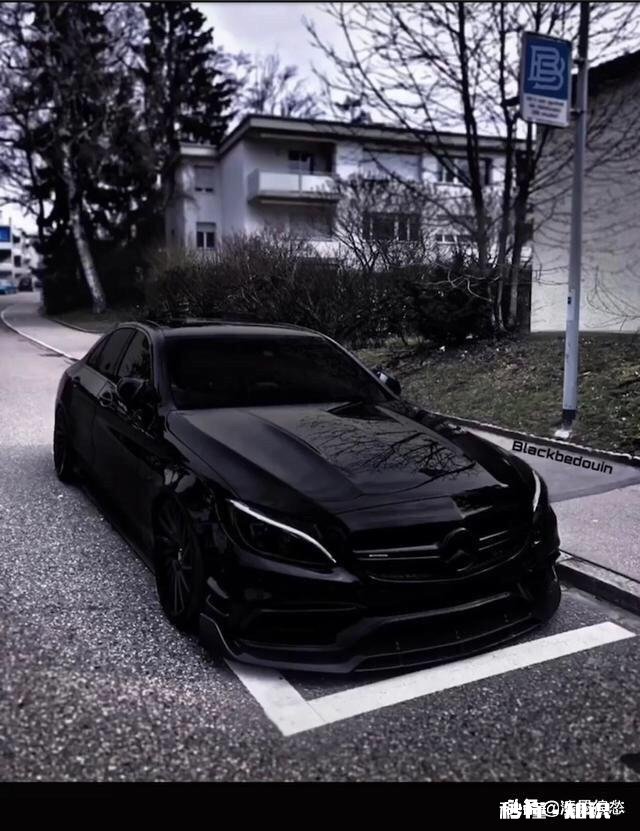 工作了好几年,钱没赚到,经验积累的也不多,想创业又没啥项目,迷茫中,该如何抉择