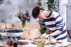 电视相亲节目中，为什么听到男生会做饭，即是暖男又会加分受到青睐