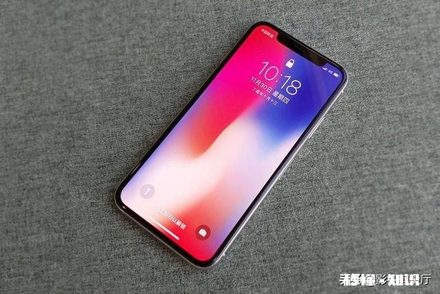 感觉如今社会玩手机已成为潮流，你是怎样看待这个问题的呢