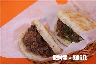 驴肉火烧是一种什么样的小吃