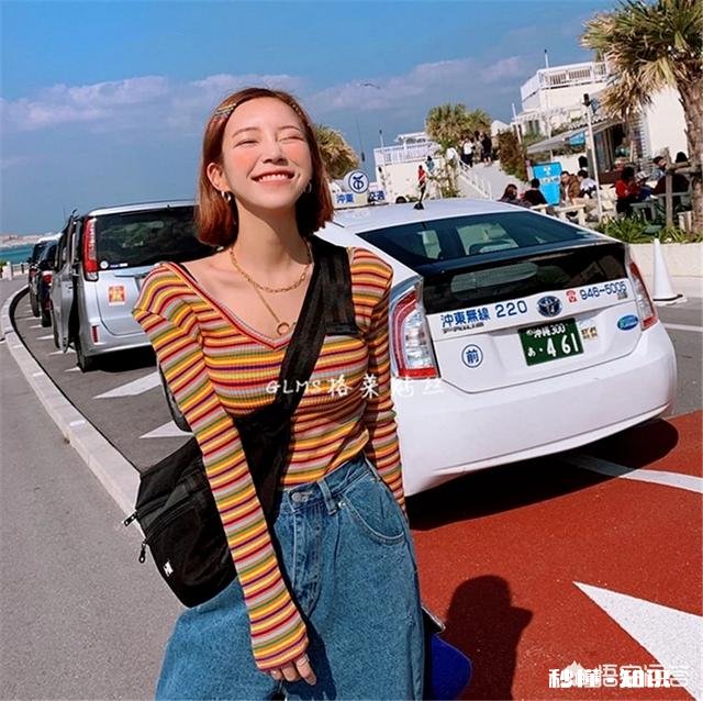 牛仔裤，牛仔衣服配什么样的头发好看