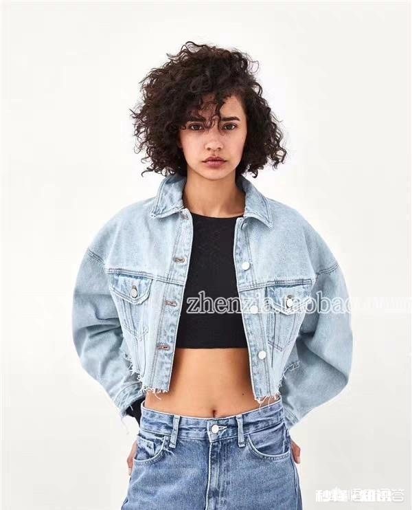 牛仔裤，牛仔衣服配什么样的头发好看