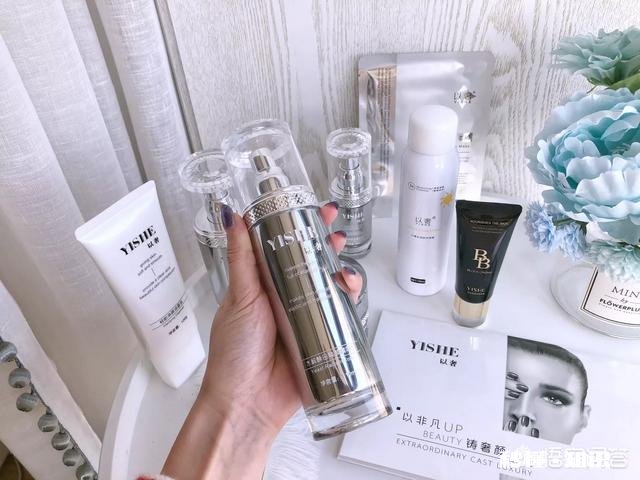 33岁，油皮，偶尔长痘，有没有推荐的护肤品