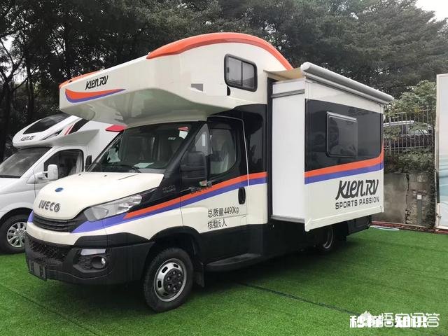 想买一台自动挡的房车,有什么推荐