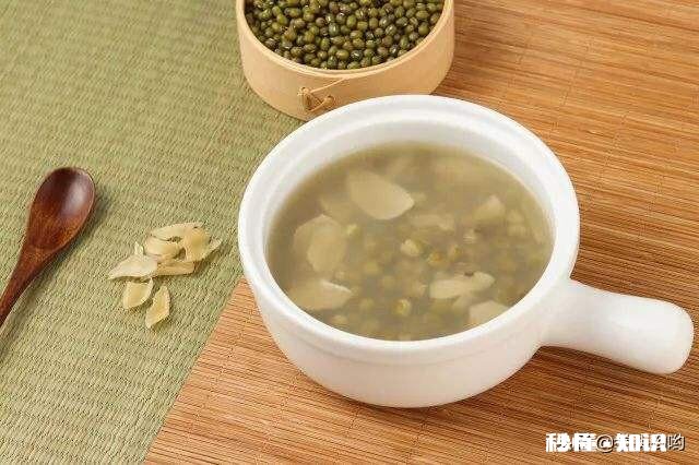 你家绿豆汤是红的还是绿的营养价值哪个更高呢