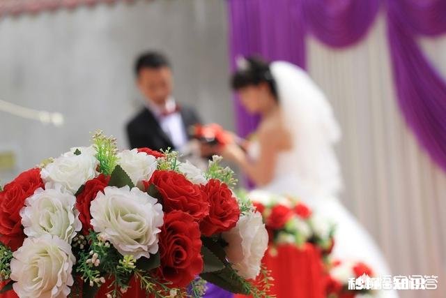 和相亲对象谈了几个月，没谈拢，男方花的钱应该要回来吗