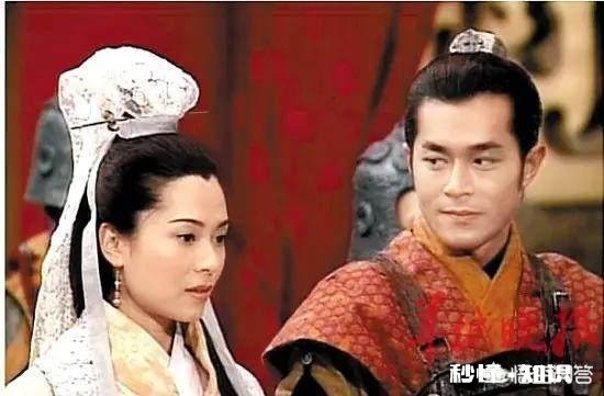 《寻秦记》电影如果由原班人马出演，你觉得除了主角外，配角里最不能缺的演员是谁