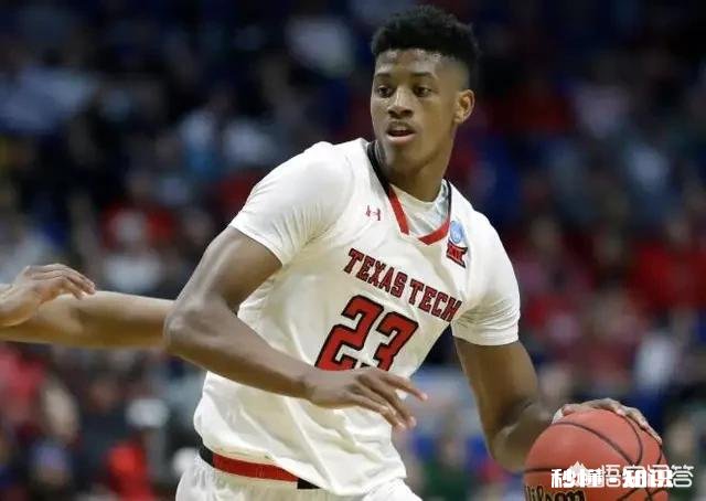 太阳队送出6号签和场均18分的沃伦换来场均10分沙里奇和11号签,如何评价