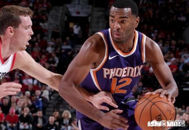 太阳队送出6号签和场均18分的沃伦换来场均10分沙里奇和11号签,如何评价