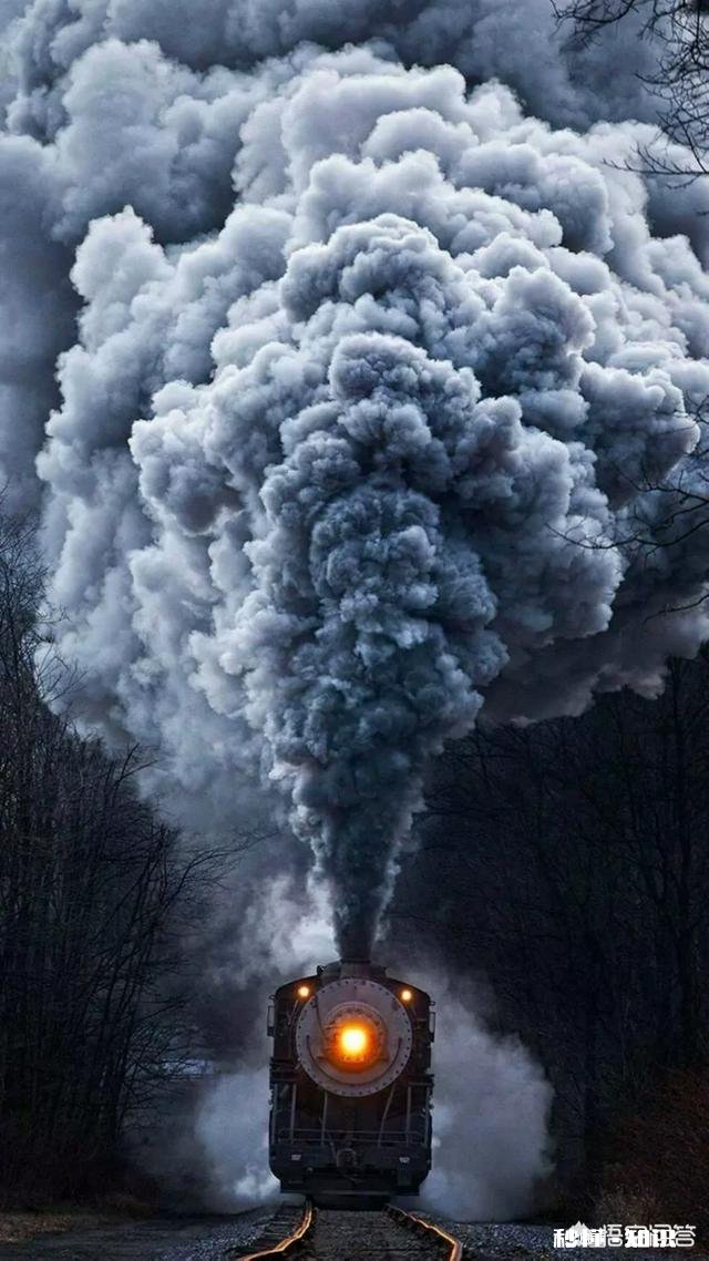 什么壁纸可以显的手机屏幕比较大