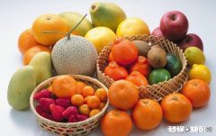 五岁小孩嗓子反复发炎每次都发烧39度，十天一次有两年了怎么办