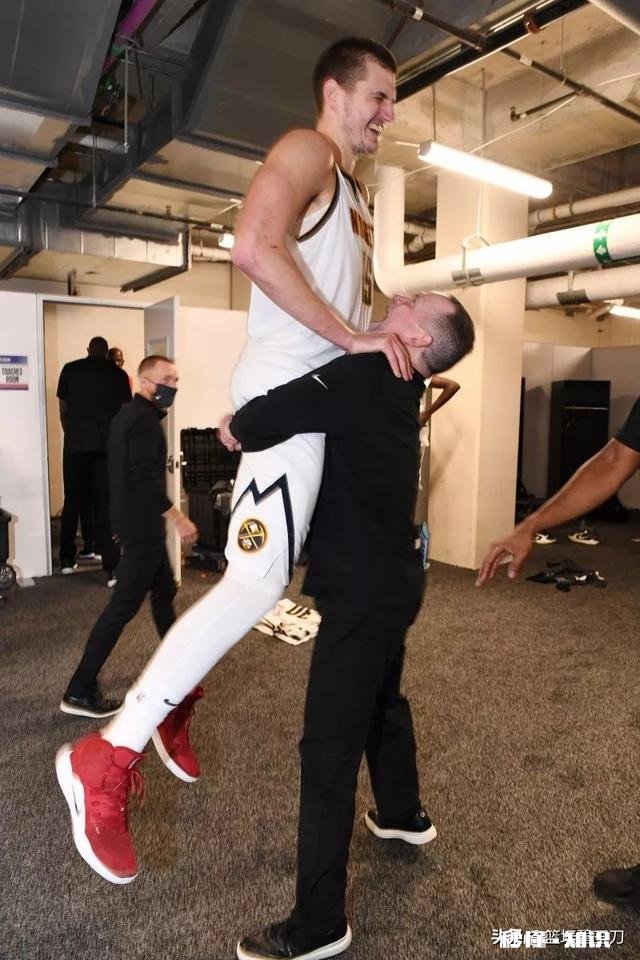 掘金掀翻快船，湖人4:2能解决掘金吗