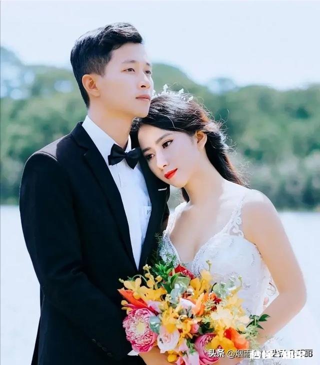 女生到底应该选择爱情，还是面包