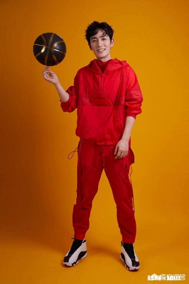 你觉得朱一龙为什么是你的偶像