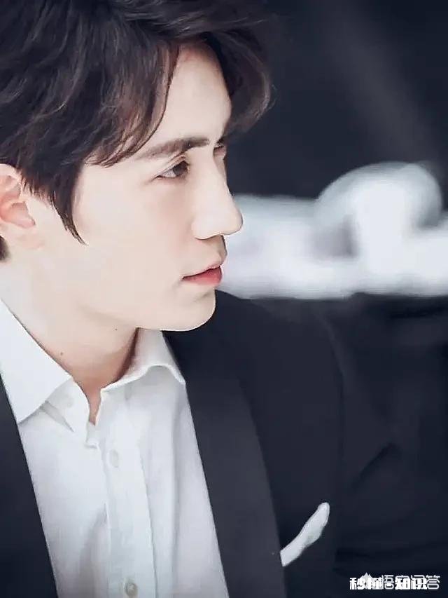 你觉得朱一龙为什么是你的偶像