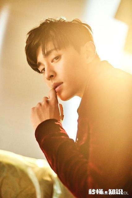 如何看待邓伦因为今年参加综艺节目太多演戏太少，粉丝脱粉事件