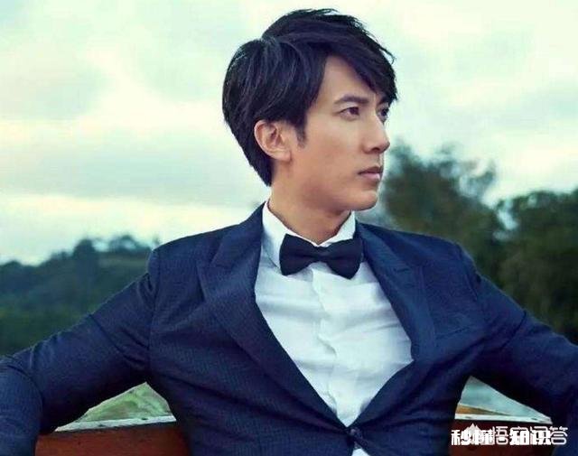 有哪几位明星你以为是小鲜肉，其实已当爹