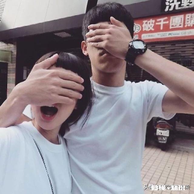 交比自己小的男友一定要让着他吗为什么